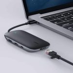 aukey cb c docking station  in  usb c hub with w pd