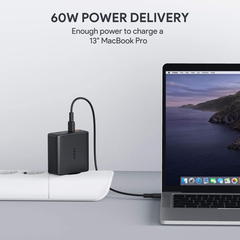 aukey pa b omnia duo w dual port pd wallcharger
