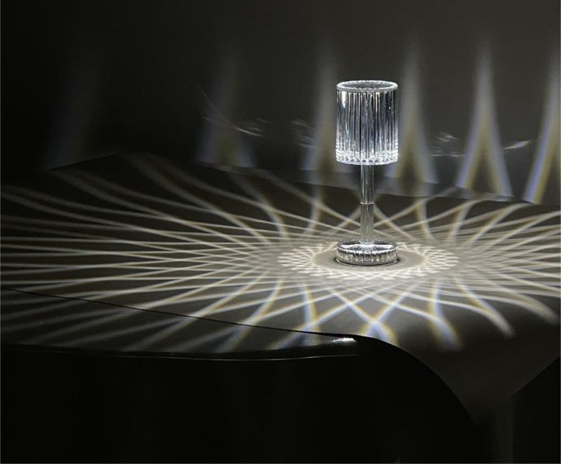 Crystal-Line-Lamp-4